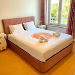 Blue Wave Apartment *