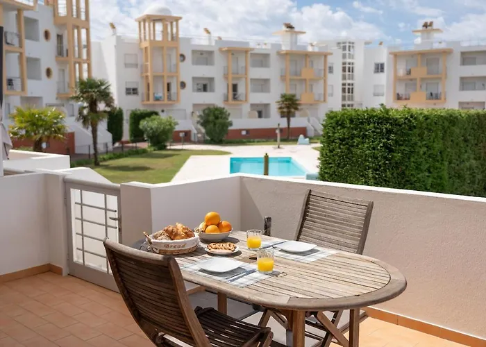 Apartment Blue Wave *