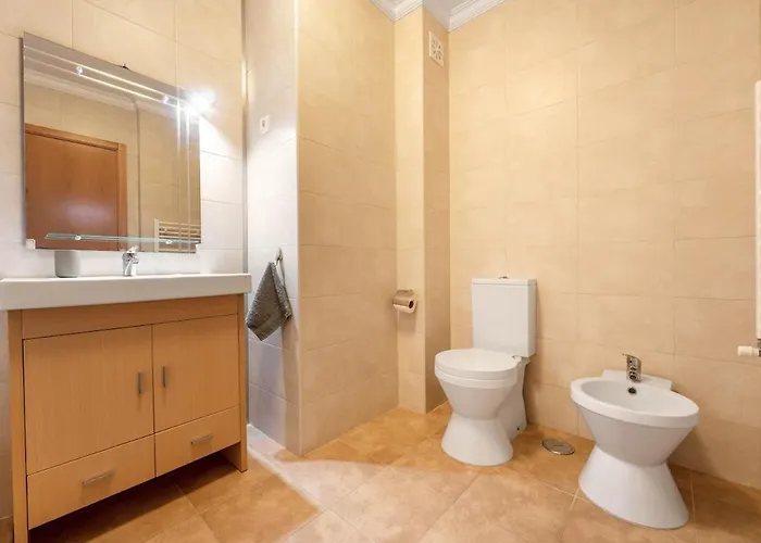 Blue Wave Apartment *