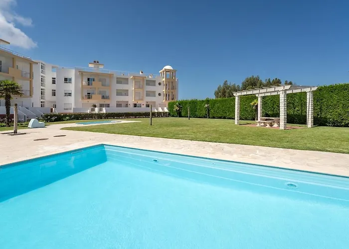 Blue Wave Apartment *